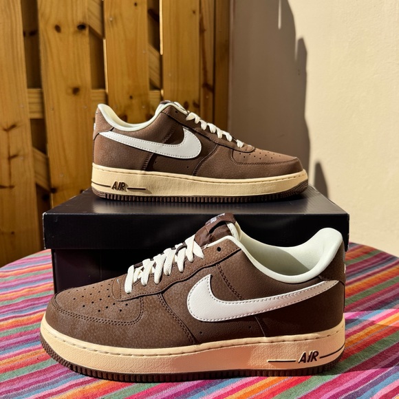 Nike Air Force 1 Brown and Cream Sneakers - Picture 2 of 6